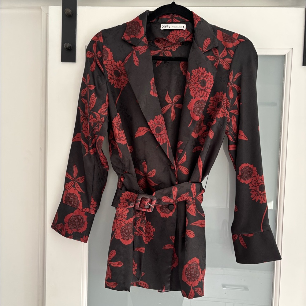 Zara Black and Red Floral Blouse